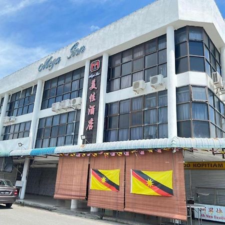 Mega Inn Sri Aman Simanggang Bagian luar foto