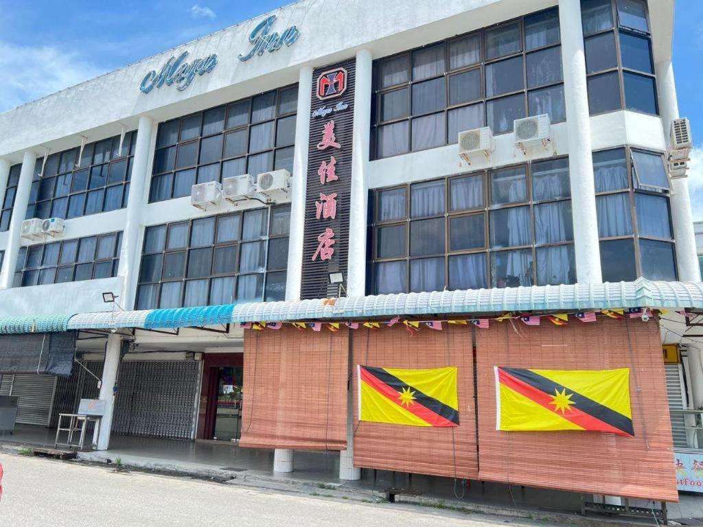 Mega Inn Sri Aman Simanggang Bagian luar foto